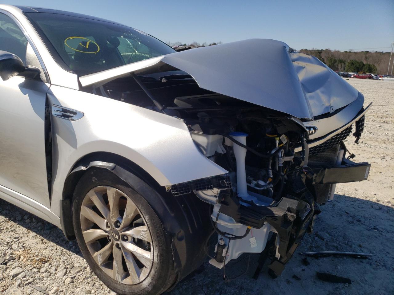 Photo 9 from auction – 2016 KIA OPTIMA EX with VIN 5XXGU4L31GG116848