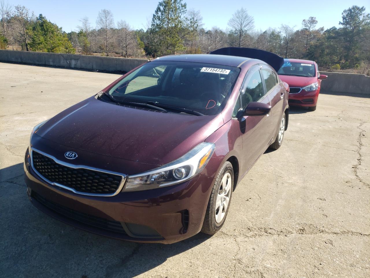 Photo 2 from auction – 2017 KIA FORTE LX with VIN 3KPFK4A78HE032060