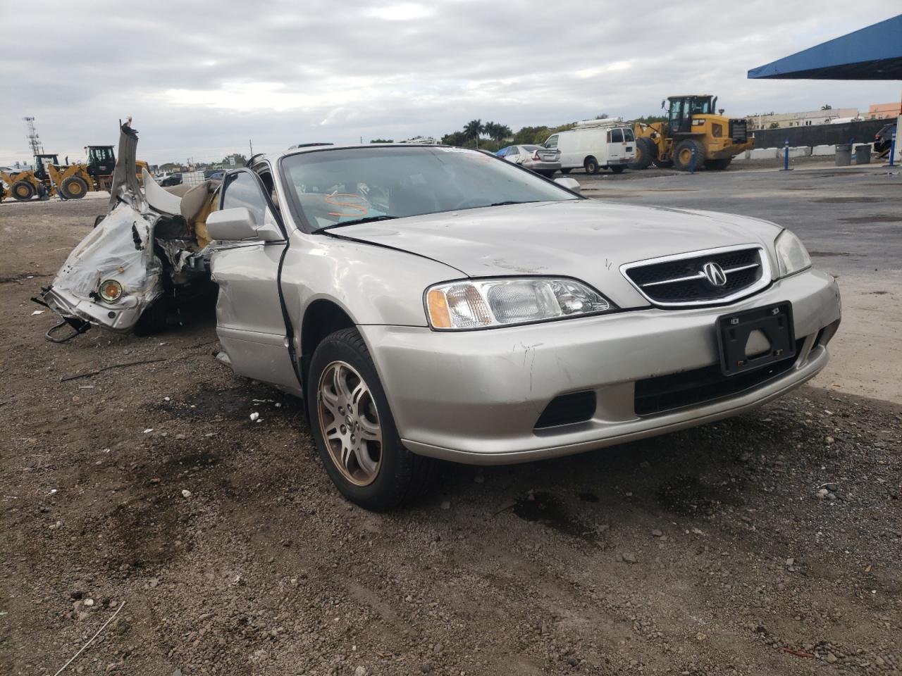 Photo 1 from auction – 1999 ACURA 3.2TL with VIN 19UUA5643XA051990