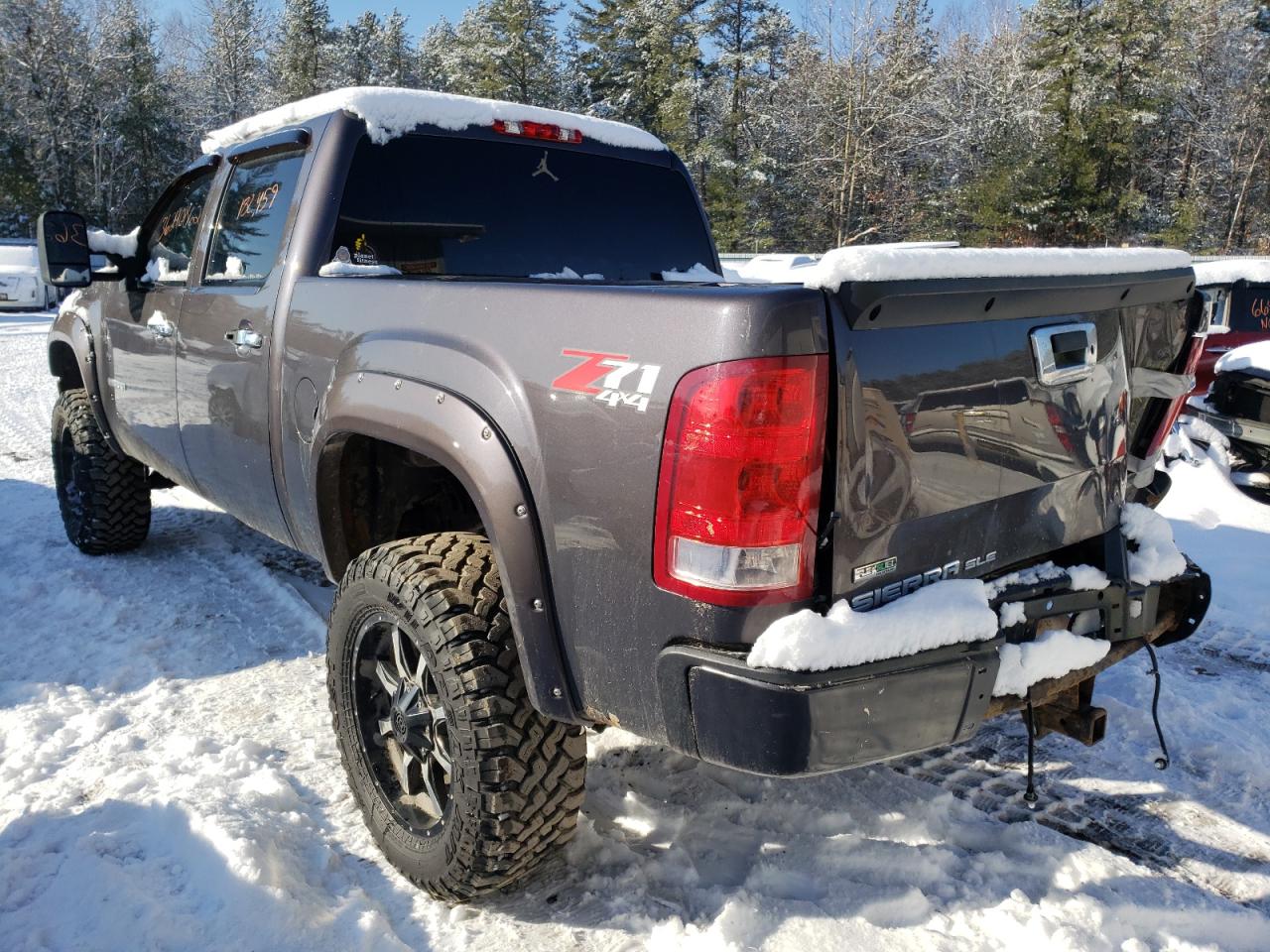 Photo 3 from auction – 2010 GMC SIERRA K15 with VIN 3GTRKVE36AG163749