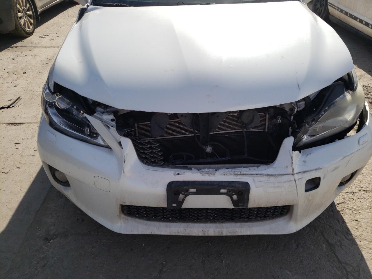 Photo 9 from auction – 2012 LEXUS CT 200 with VIN JTHKD5BH2C2062455