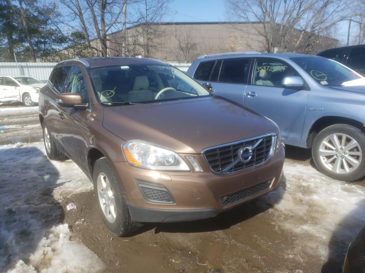 VOLVO XC60 3.2 2012 z numerem VIN YV4952DZ7C2335176 - Zdjęcie z aukcji