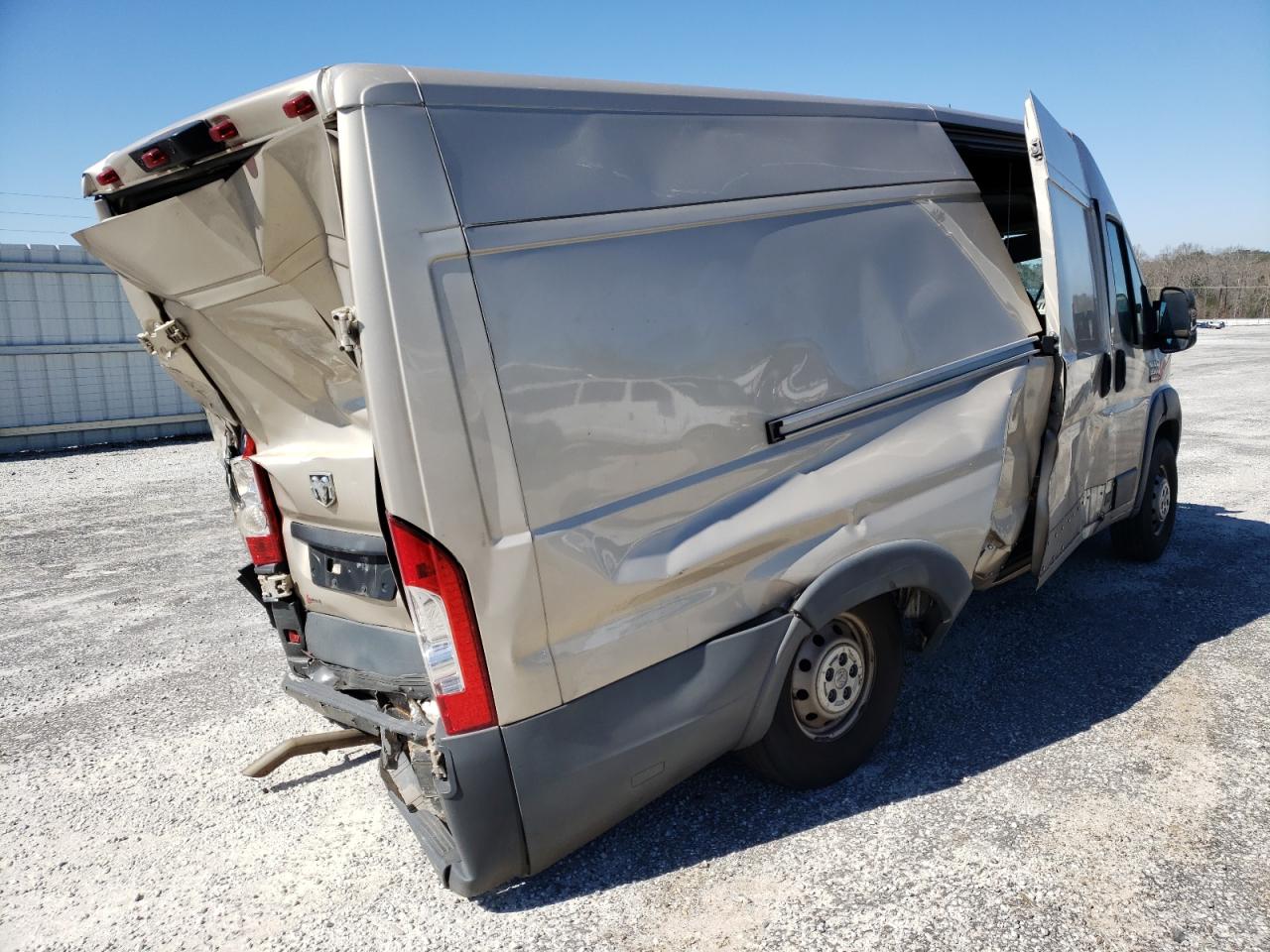 Photo 4 from auction – 2018 RAM PROMASTER with VIN 3C6URVJG9JE111596