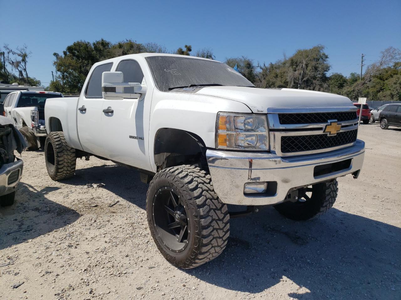 CHEVROLET SILVERADO 2014 with VIN 1GC1KXE81EF188554 - Photo from auction