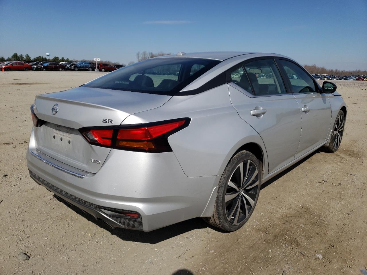 Photo 4 from auction – 2019 NISSAN ALTIMA SR with VIN 1N4BL4CW6KC221116