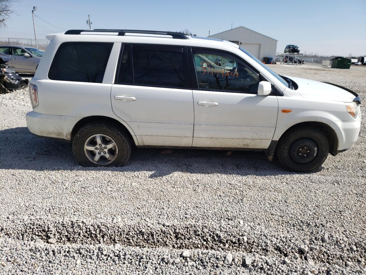 Photo 9 from auction – 2008 HONDA PILOT EXL with VIN 5FNYF185X8B035830