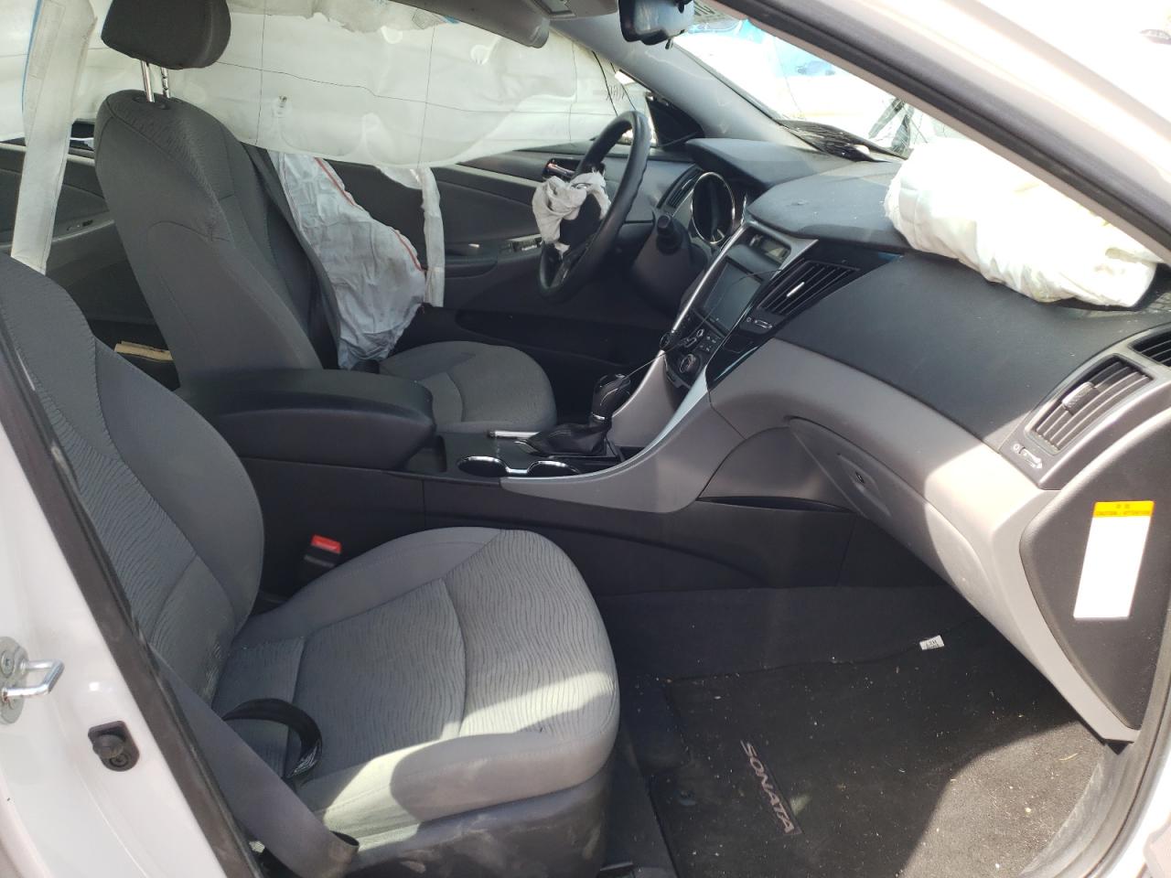صورة رقم 5 من المزاد - 2012 HYUNDAI SONATA HYB مع VIN KMHEC4A44CA027573