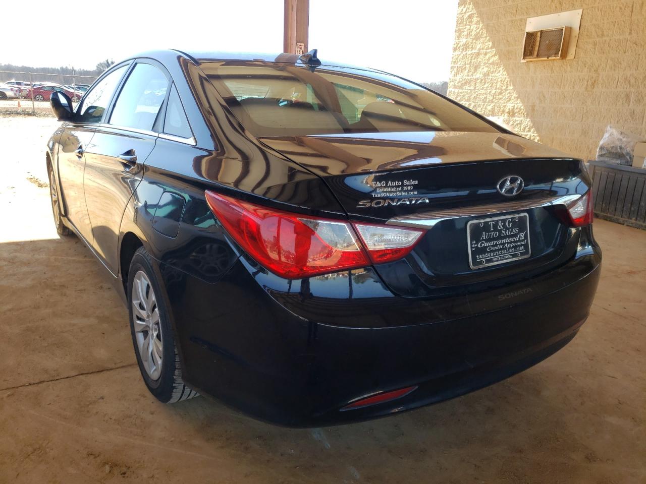 Foto 3 de la subasta – 2012 HYUNDAI SONATA GLS con VIN 5NPEB4AC2CH413108