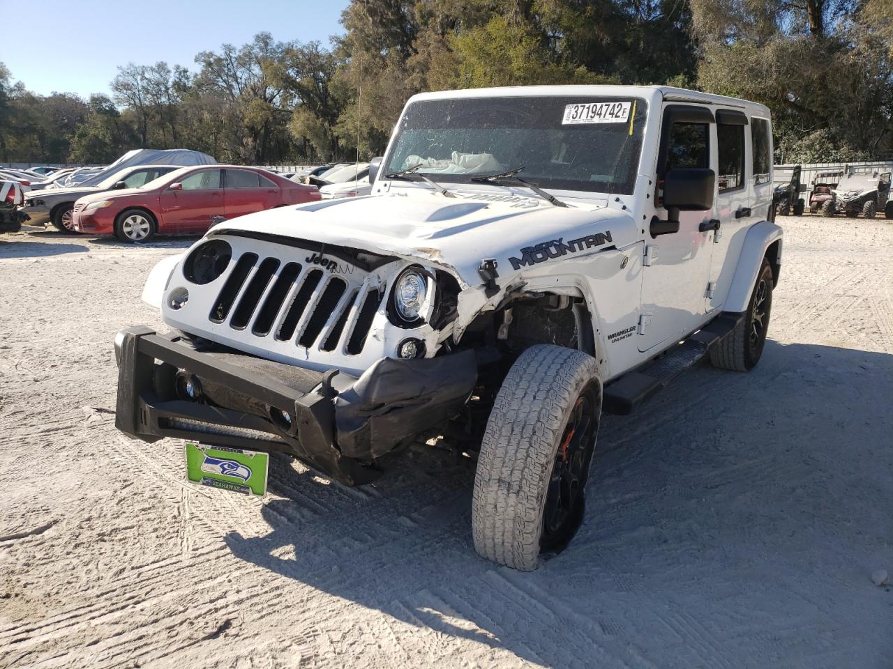 Photo 2 from auction – 2017 JEEP WRANGLER U with VIN 1C4BJWEG5HL679157