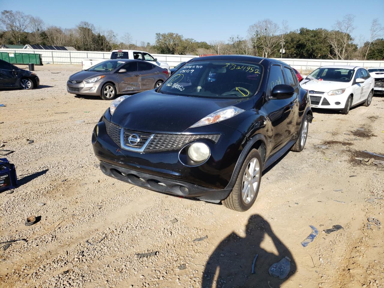 Photo 2 from auction – 2011 NISSAN JUKE S with VIN JN8AF5MVXBT005119