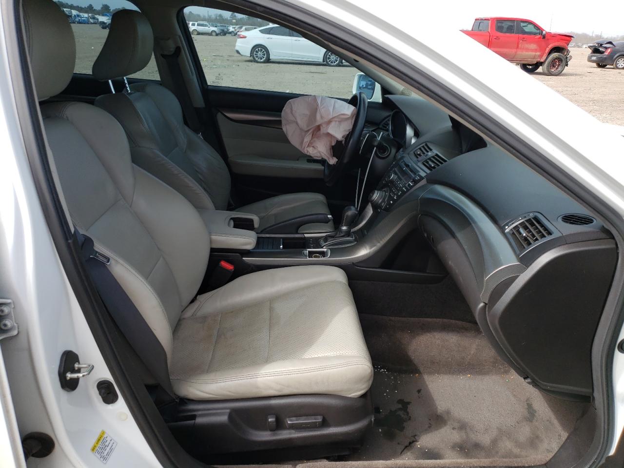 Photo 5 from auction – 2012 ACURA TL with VIN 19UUA9F79CA012753