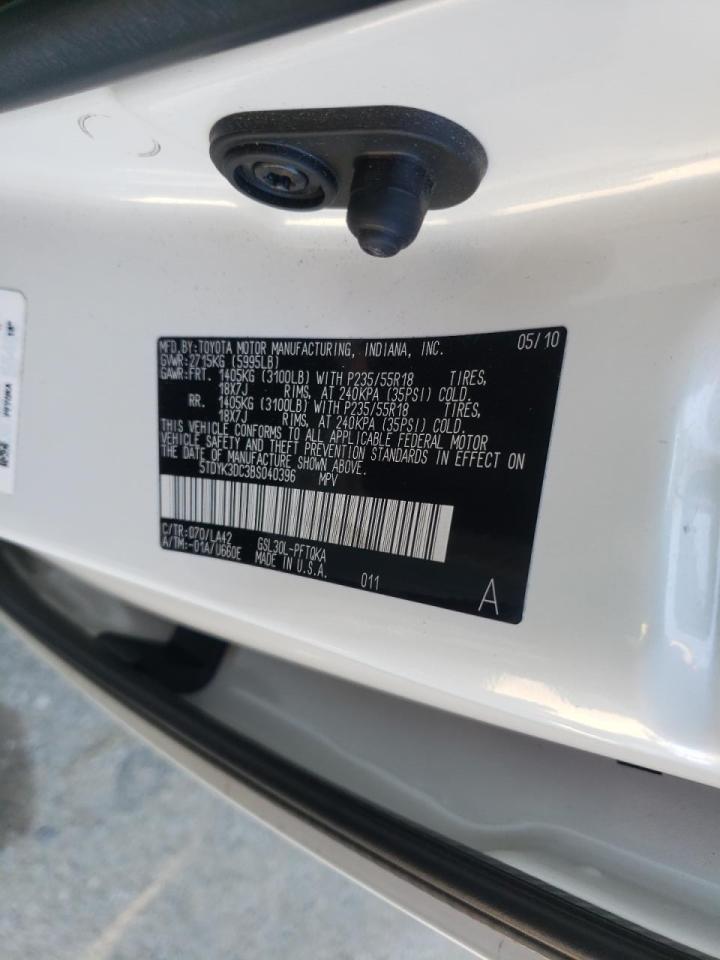 Photo 10 from auction – 2011 TOYOTA SIENNA XLE with VIN 5TDYK3DC3BS040396