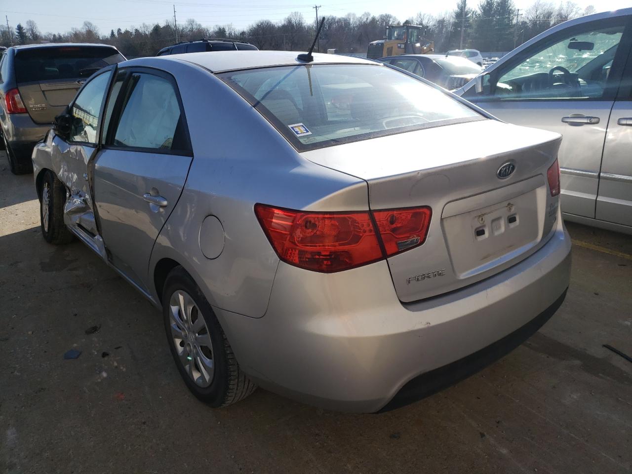 Foto 3 de la subasta – 2012 KIA FORTE EX con VIN KNAFU4A25C5551440