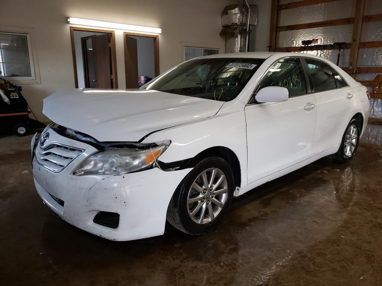 Photo 2 from auction – 2010 TOYOTA CAMRY BASE with VIN 4T1BF3EK9AU522795