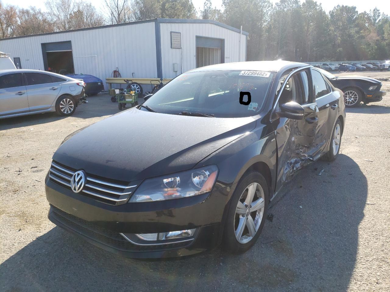 Photo 2 from auction – 2015 VOLKSWAGEN PASSAT S with VIN 1VWAS7A31FC101892