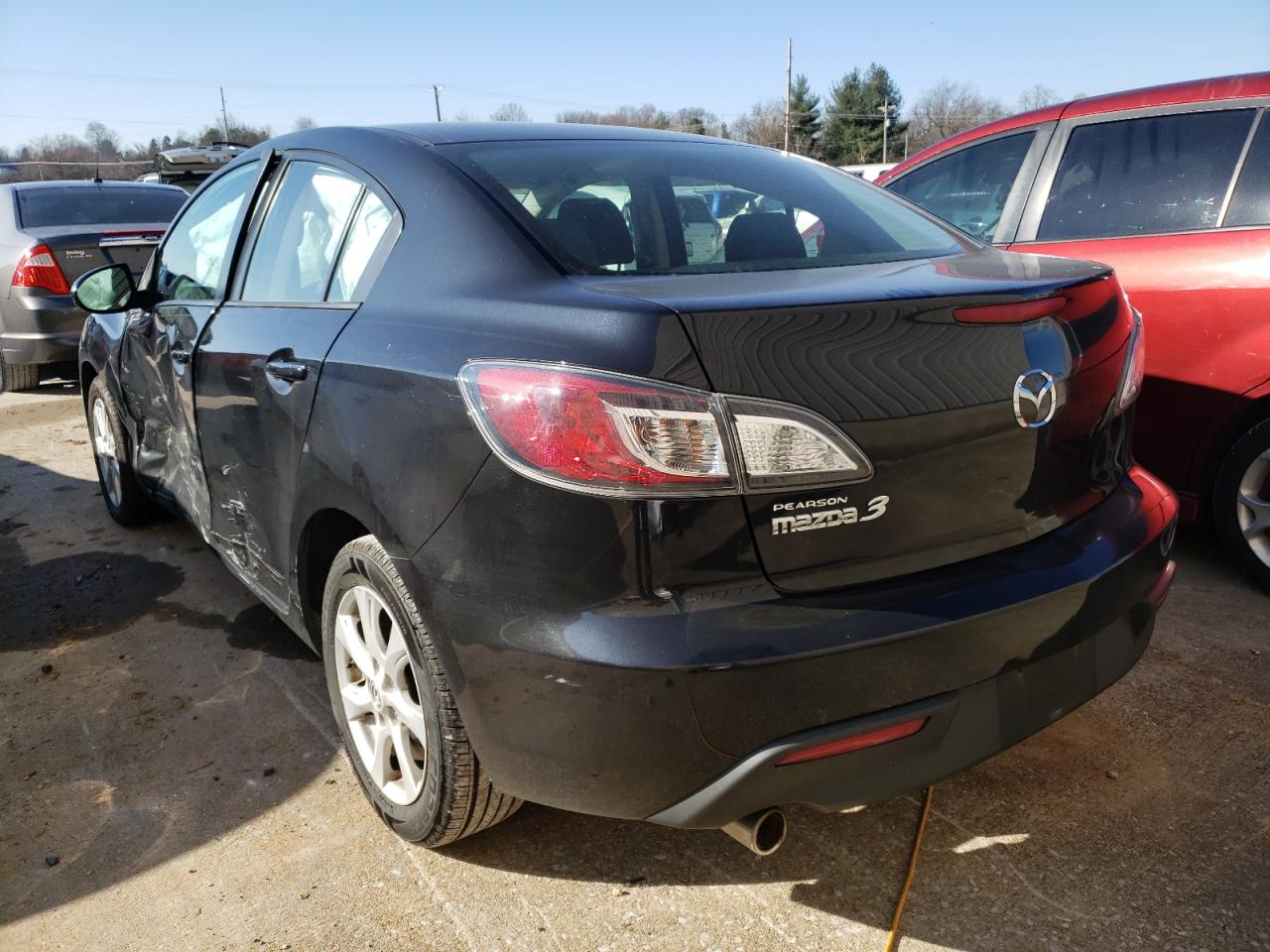 Photo 3 from auction – 2011 MAZDA 3 I with VIN JM1BL1VF3B1423168