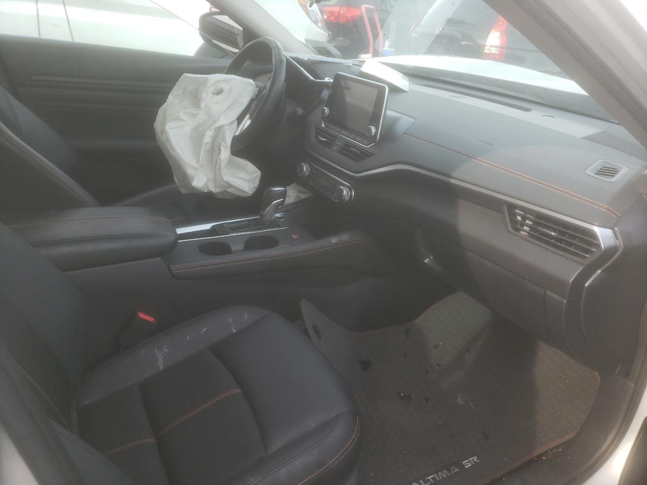 Photo 5 from auction – 2020 NISSAN ALTIMA SR with VIN 1N4BL4CVXLC283580