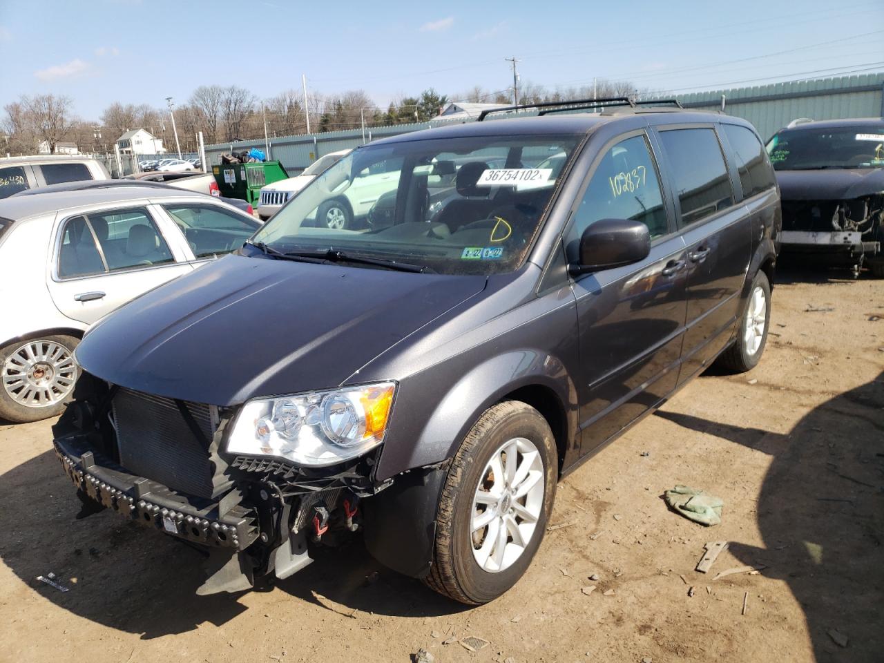Photo 2 from auction – 2016 DODGE GRAND CARA with VIN 2C4RDGCG4GR333444