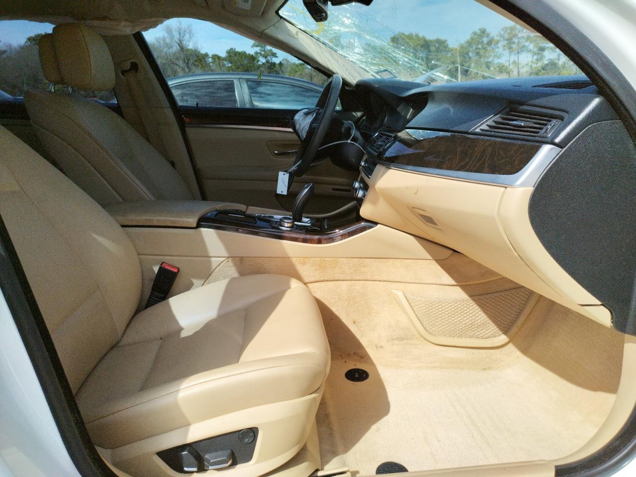 Photo 5 from auction – 2012 BMW 535 I with VIN WBAFR7C51CC812424
