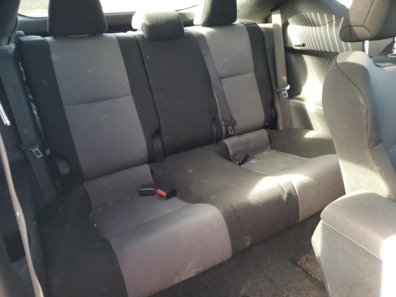 Photo 6 from auction – 2015 TOYOTA SCION TC with VIN JTKJF5C76F3095818