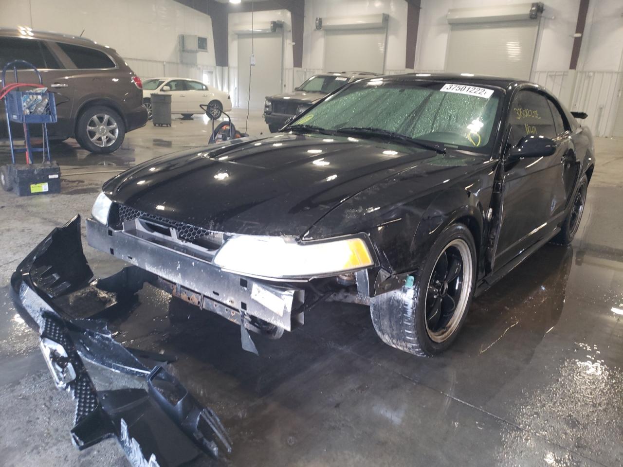 Photo 2 from auction – 2004 FORD MUSTANG with VIN 1FAFP40604F142309