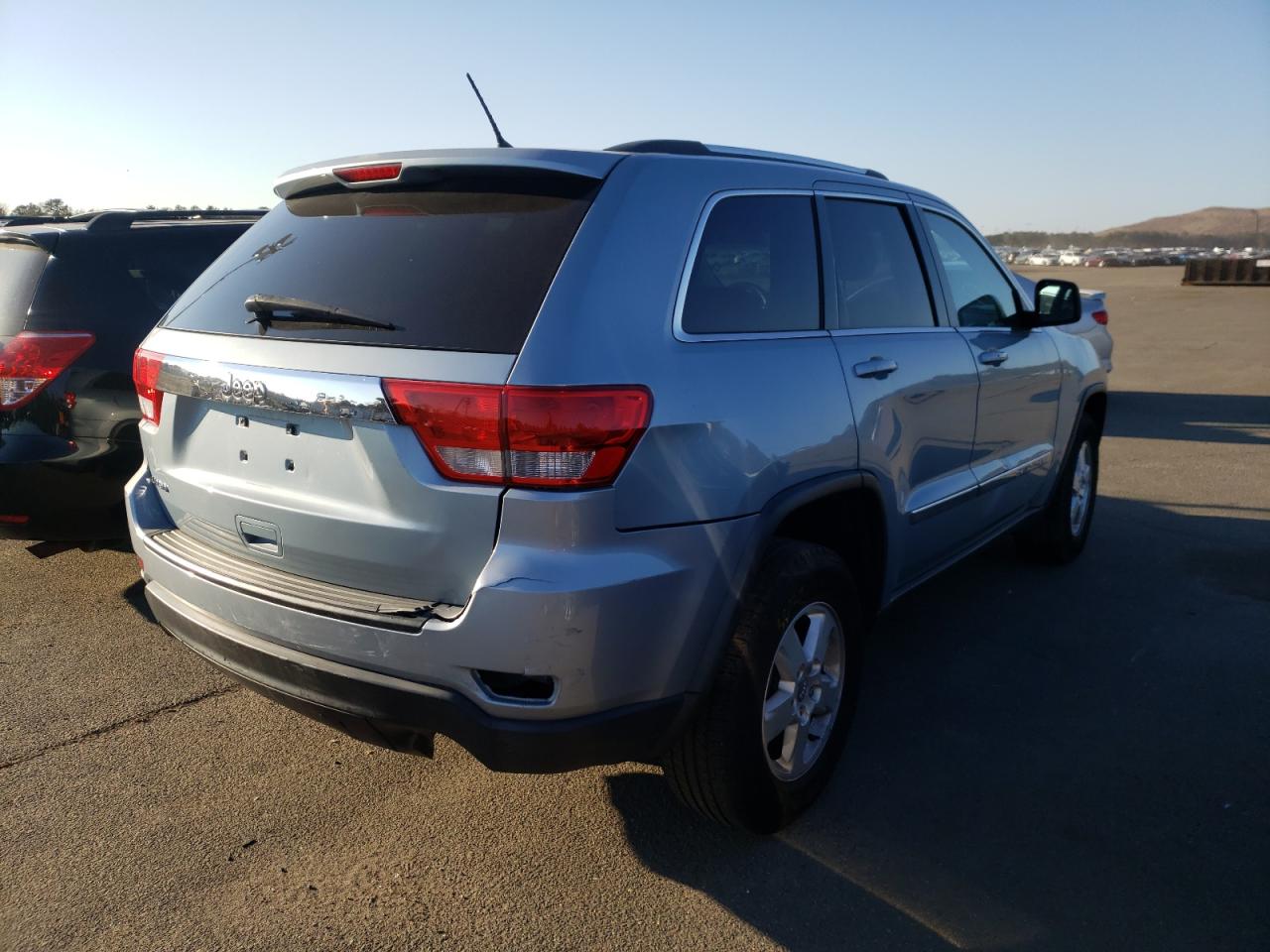 Photo 4 from auction – 2012 JEEP GRAND CHER with VIN 1C4RJEAG7CC355103