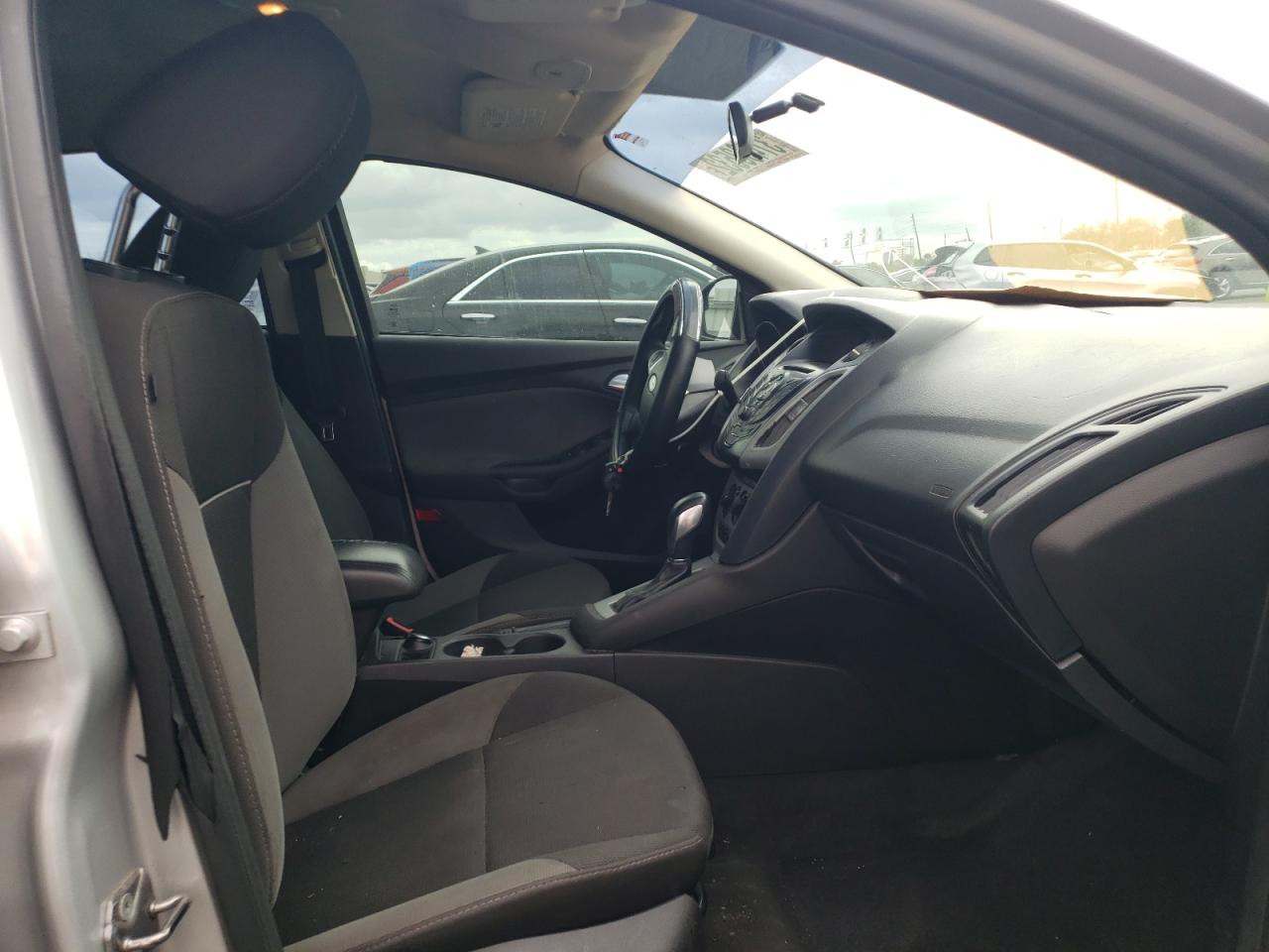Photo 5 from auction – 2013 FORD FOCUS SE with VIN 1FADP3F27DL240907