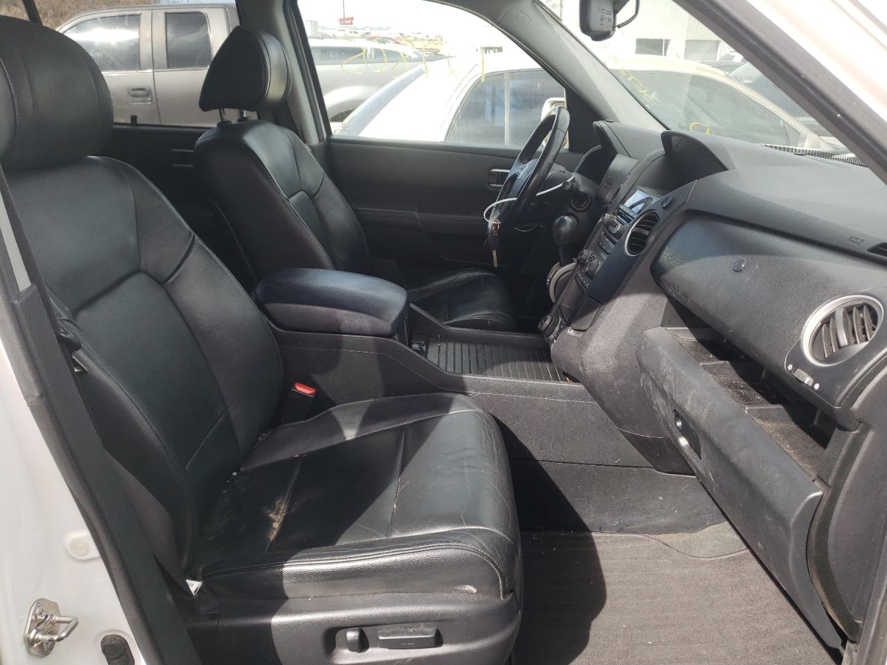 Photo 5 from auction – 2013 HONDA PILOT TOUR with VIN 5FNYF3H92DB045051