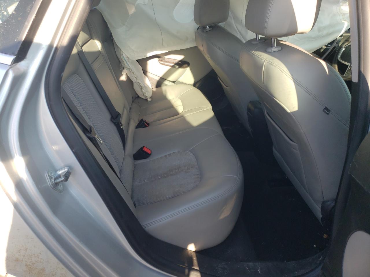 Photo 6 from auction – 2015 BUICK VERANO with VIN 1G4PP5SK3F4213088