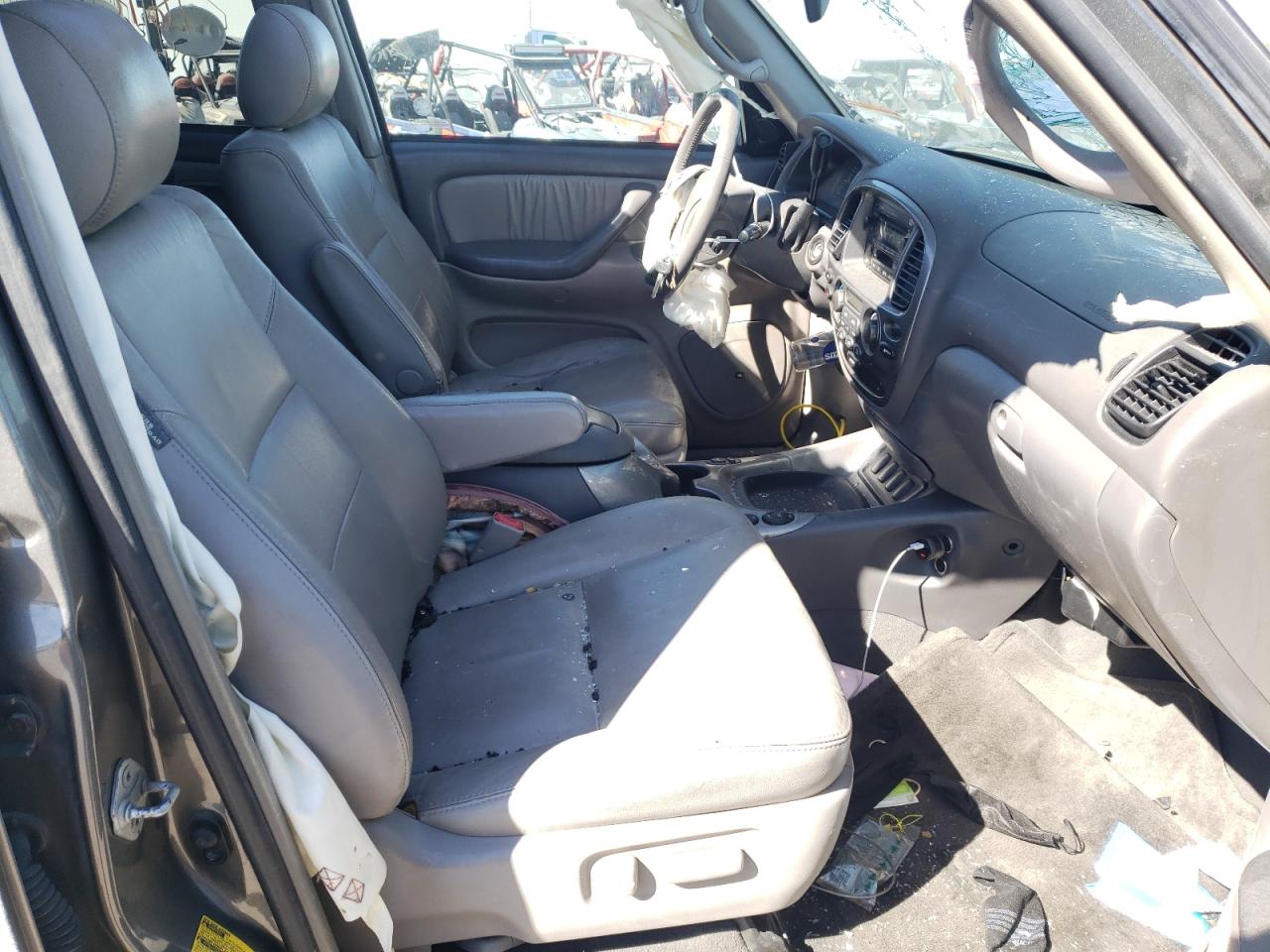Photo 5 from auction – 2007 TOYOTA SEQUOIA LI with VIN 5TDZT38A77S299331