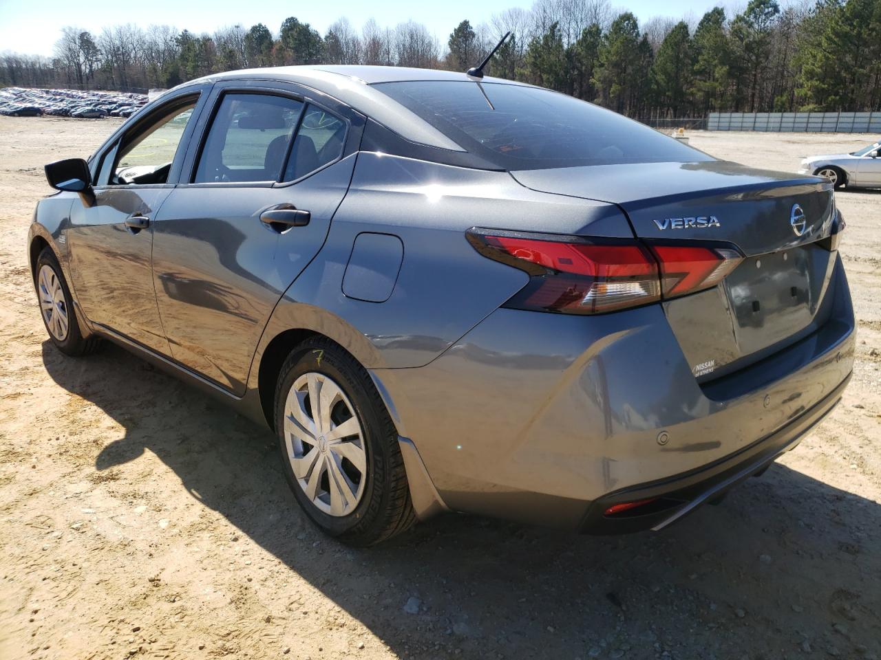 Photo 3 from auction – 2020 NISSAN VERSA S with VIN 3N1CN8DV7LL916610