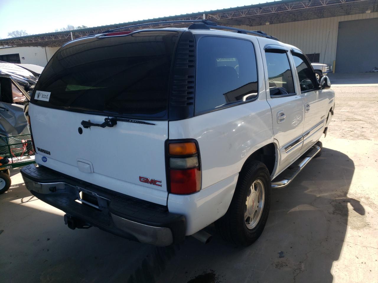 Photo 4 from auction – 2004 GMC YUKON with VIN 1GKEC13Z24J253791