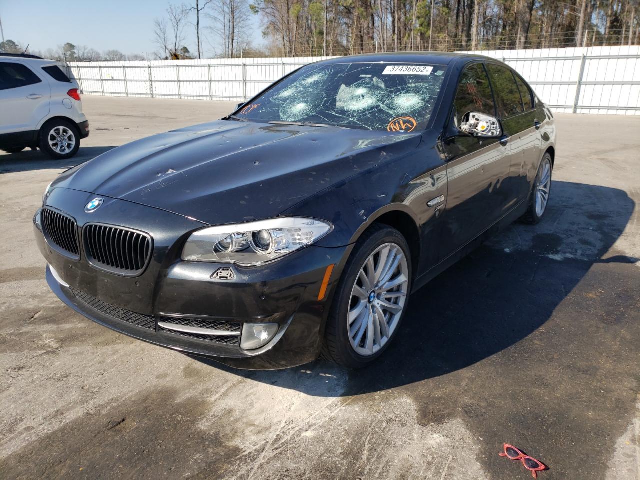 Photo 2 from auction – 2011 BMW 550 XI with VIN WBAFU9C56BC783429