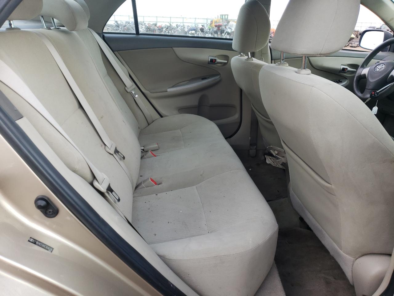Photo 6 from auction – 2010 TOYOTA COROLLA BA with VIN 2T1BU4EE9AC304038