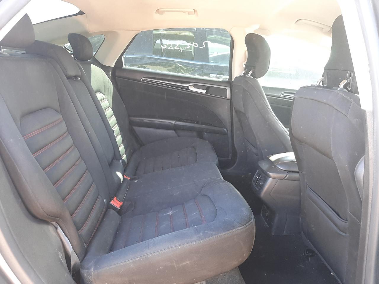 Photo 6 from auction – 2014 FORD FUSION SE with VIN 3FA6P0H73ER332907