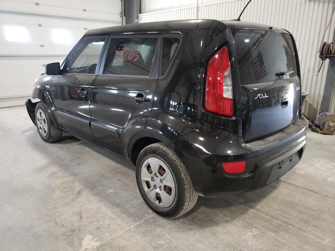 Photo 3 from auction – 2013 KIA SOUL with VIN KNDJT2A58D7603423