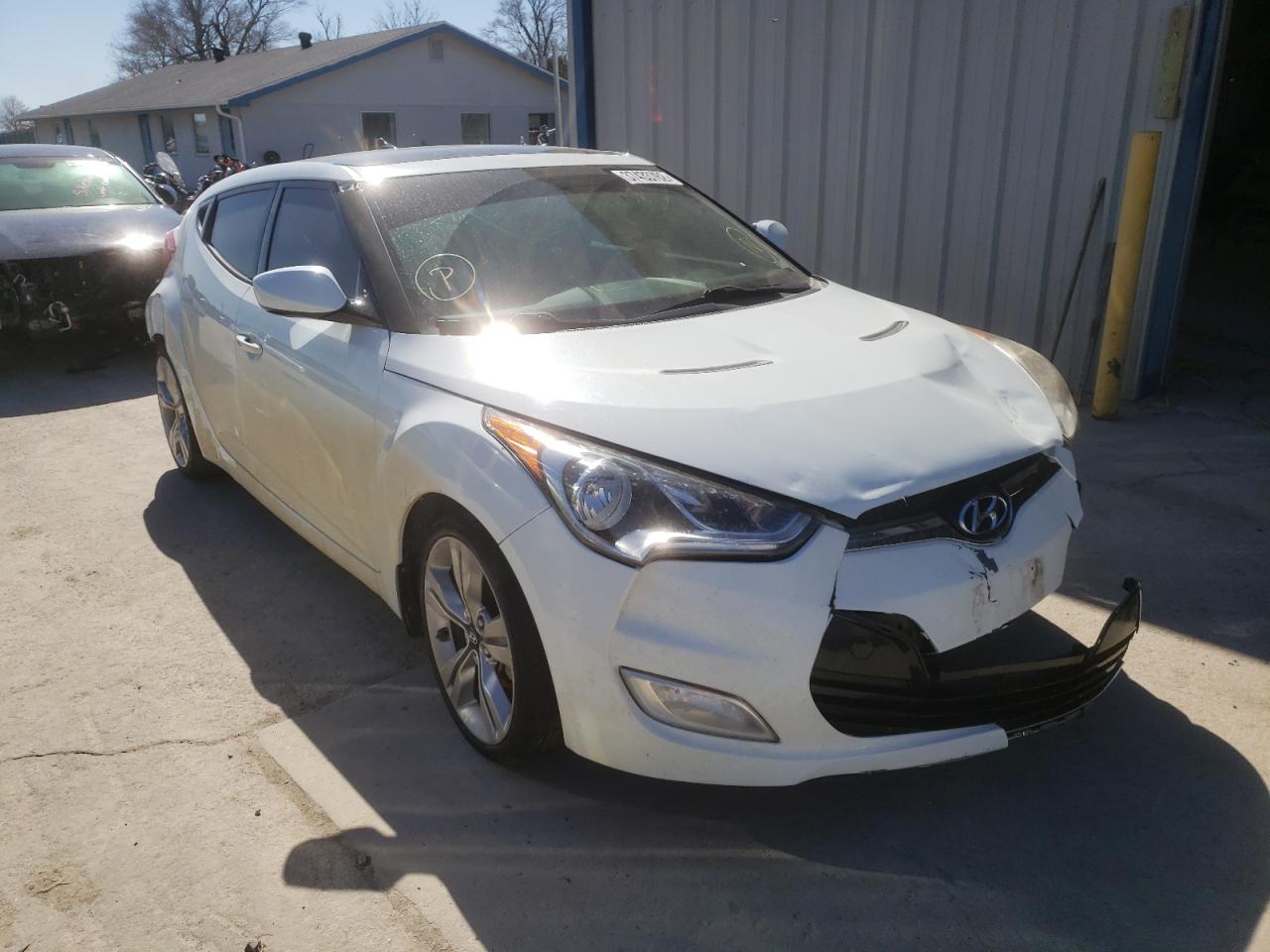 HYUNDAI VELOSTER 2013 with VIN KMHTC6AD1DU155238 - Photo from auction