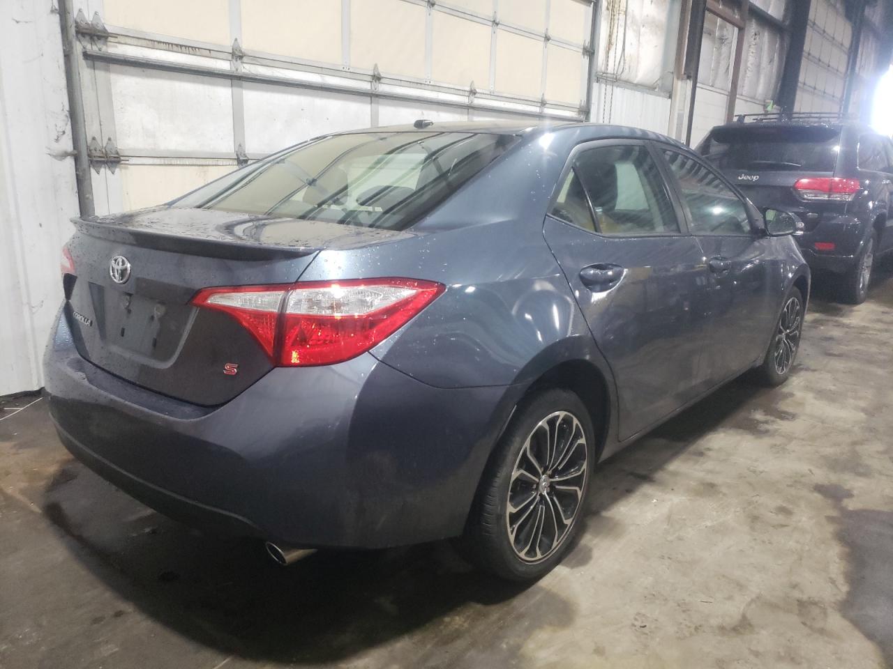 Photo 4 from auction – 2015 TOYOTA COROLLA L with VIN 2T1BURHE3FC381892