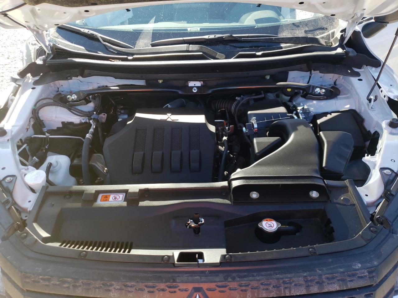 Photo 7 from auction – 2022 MITSUBISHI ECLIPSE CR with VIN JA4ASVAA6NZ014758