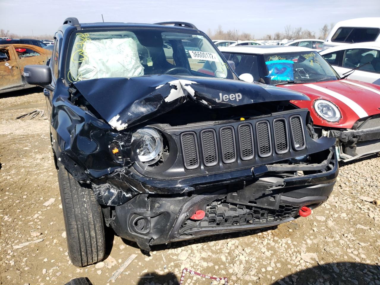 Photo 9 from auction – 2017 JEEP RENEGADE T with VIN ZACCJBCB3HPE73304