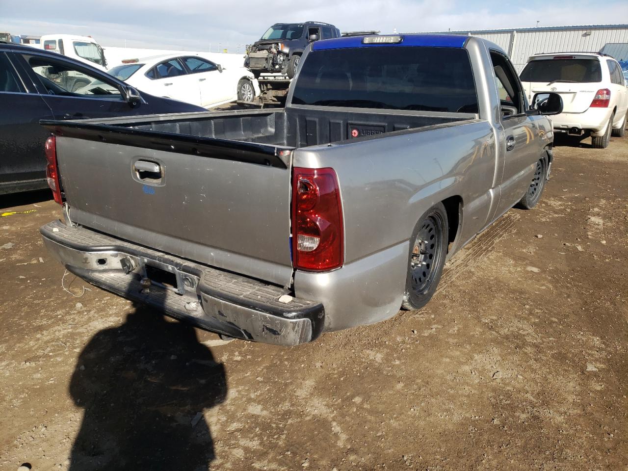 Photo 4 from auction – 2003 CHEVROLET SILVERADO with VIN 1GCEC14X33Z271449