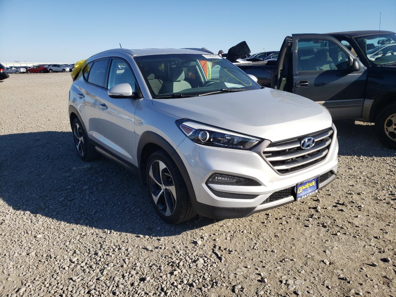 HYUNDAI TUCSON LIM 2016 with VIN KM8J33A29GU079910 - Photo from auction