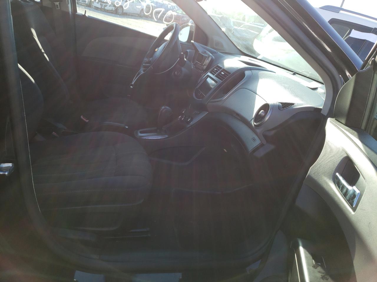Photo 5 from auction – 2013 CHEVROLET SONIC LT with VIN 1G1JC5SH3D4224978