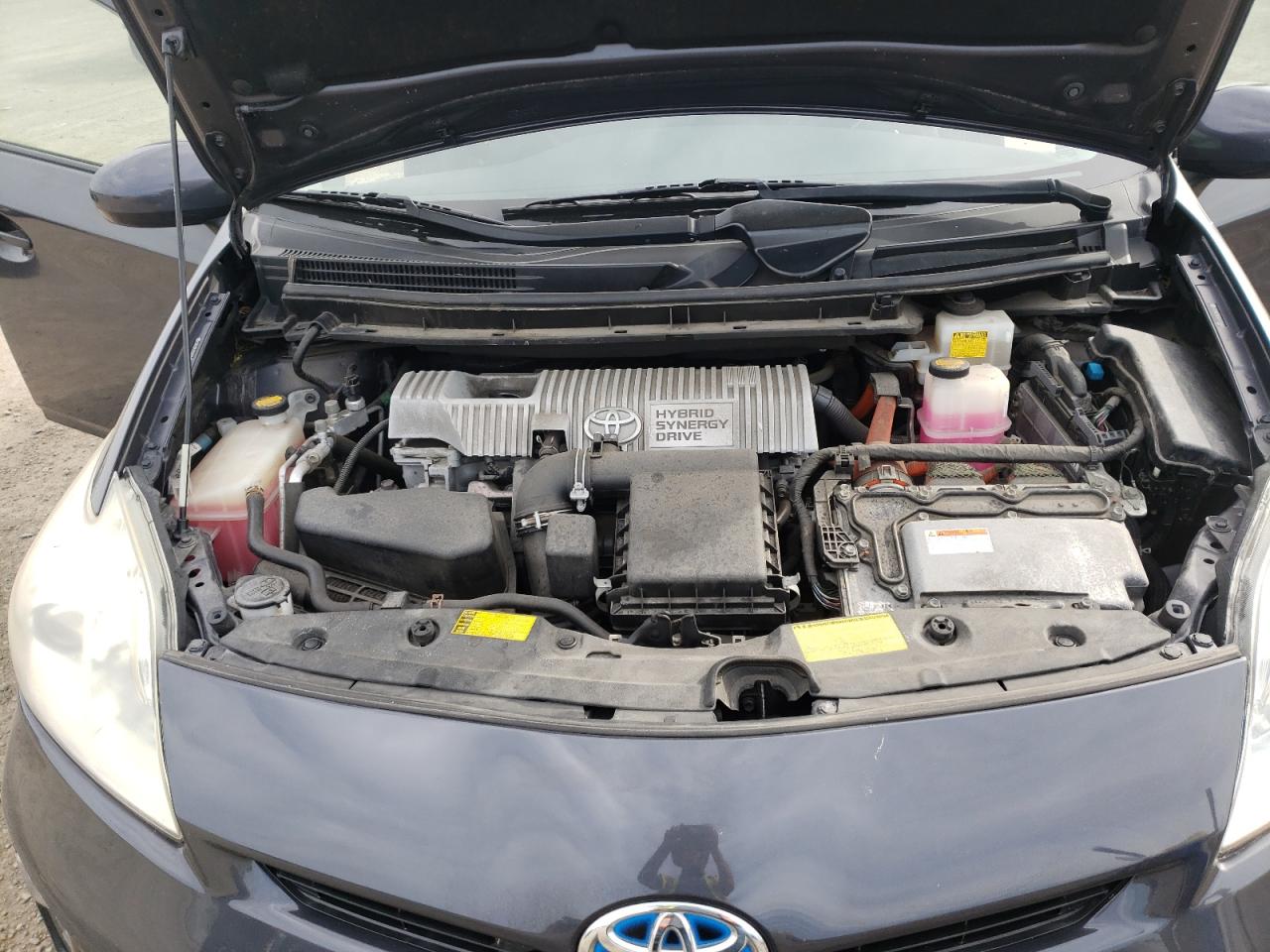 Photo 7 from auction – 2012 TOYOTA PRIUS with VIN JTDKN3DU5C5470542