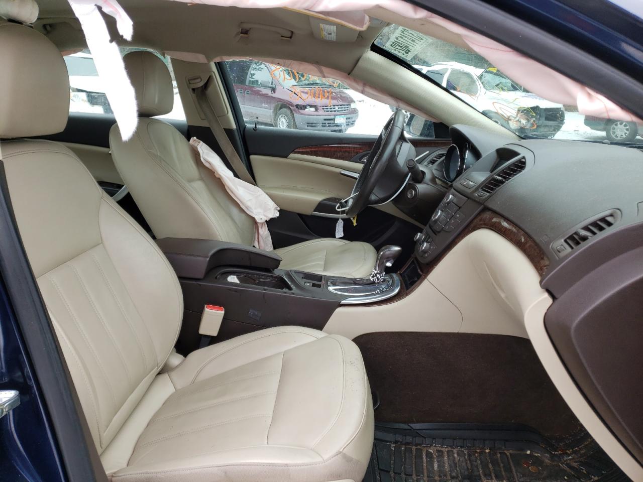 Photo 5 from auction – 2012 BUICK REGAL with VIN 2G4GR5EK9C9151579