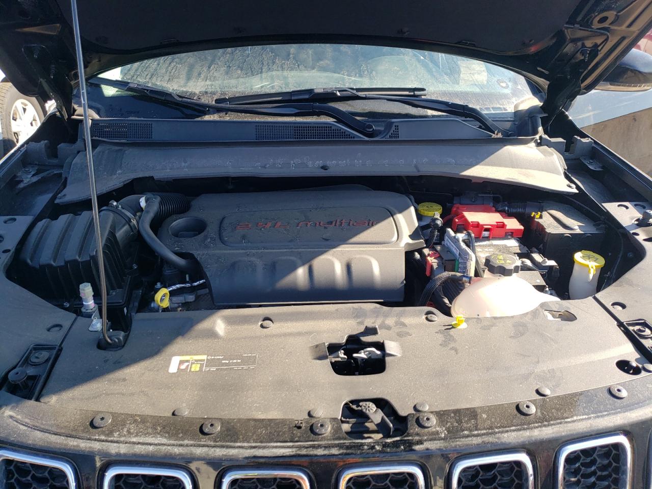 Photo 7 from auction – 2021 JEEP COMPASS LI with VIN 3C4NJDCB8MT559084