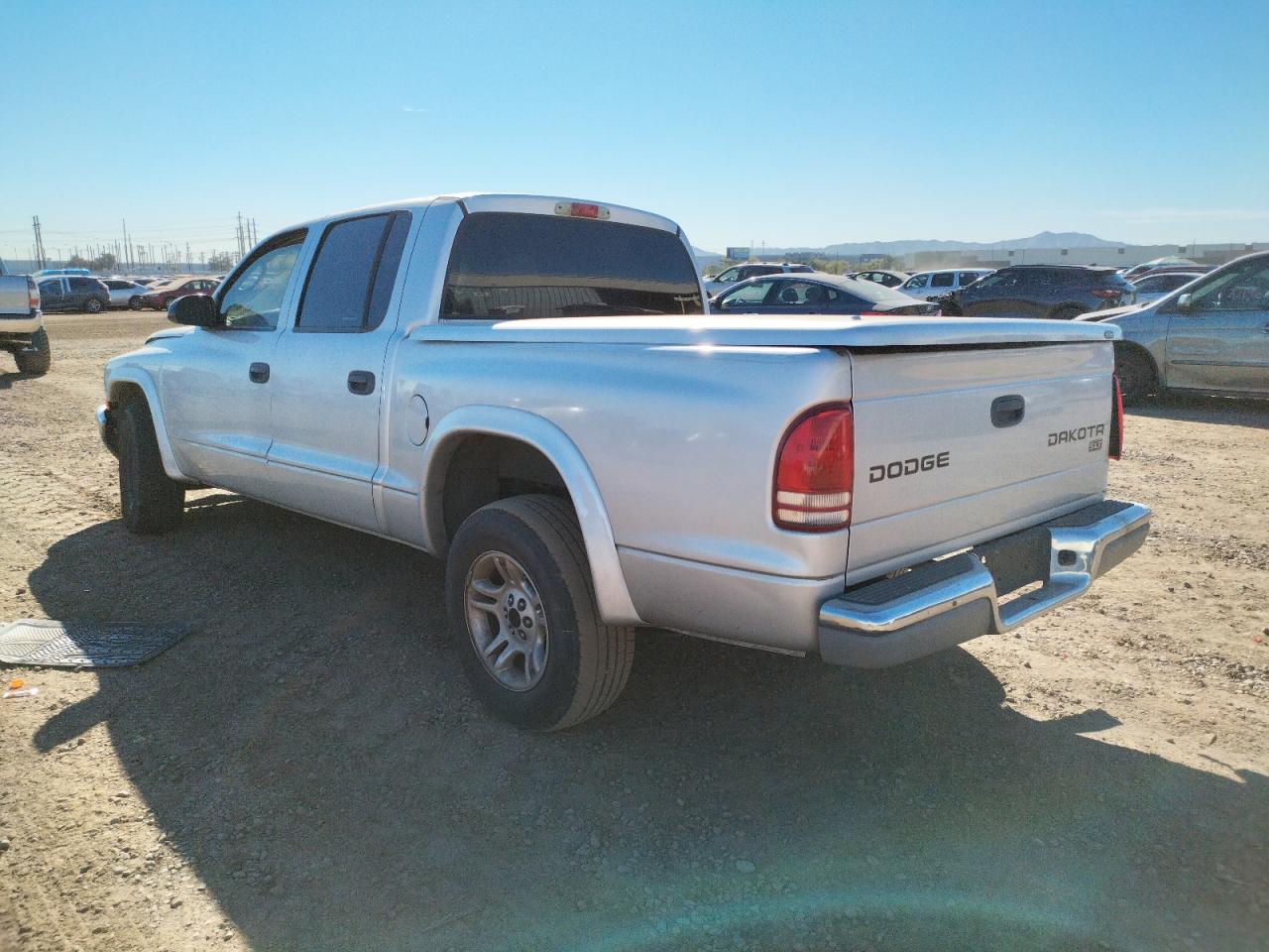 Photo 3 from auction – 2004 DODGE DAKOTA QUA with VIN 1D7HL48NX4S717071