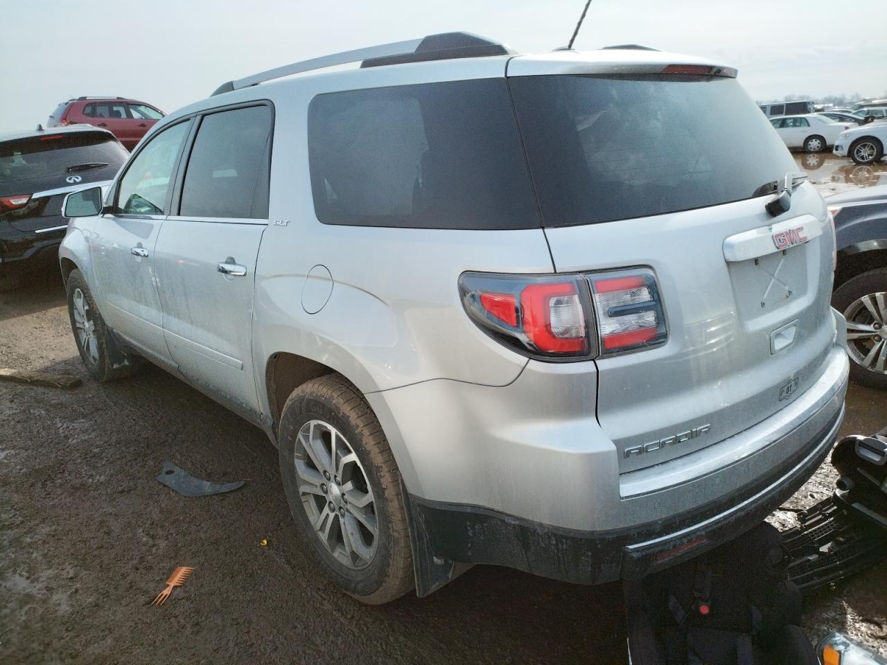 Photo 3 from auction – 2015 GMC ACADIA SLT with VIN 1GKKVRKD2FJ234193