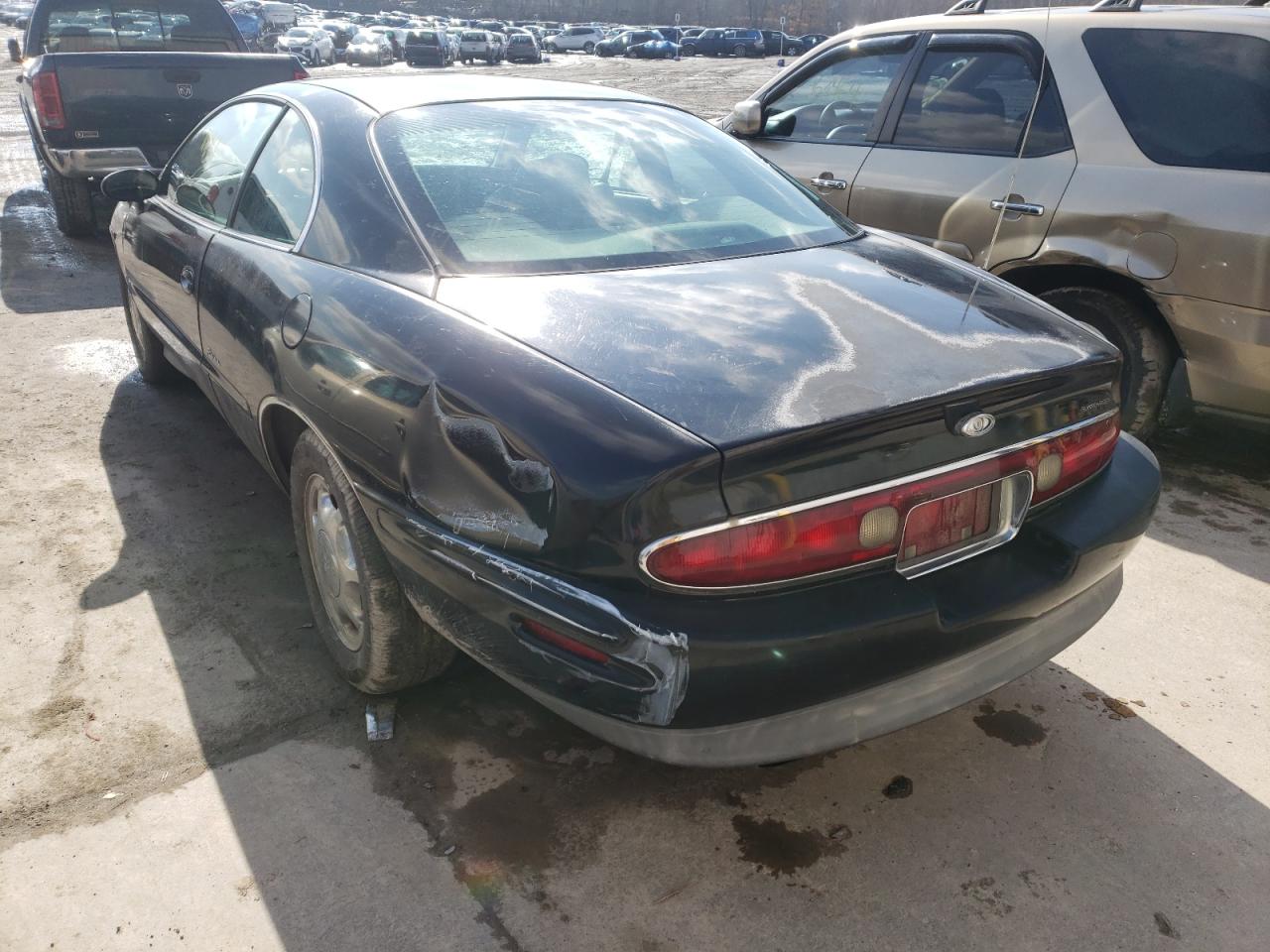 Photo 3 from auction – 1998 BUICK RIVIERA with VIN 1G4GD2212W4710566