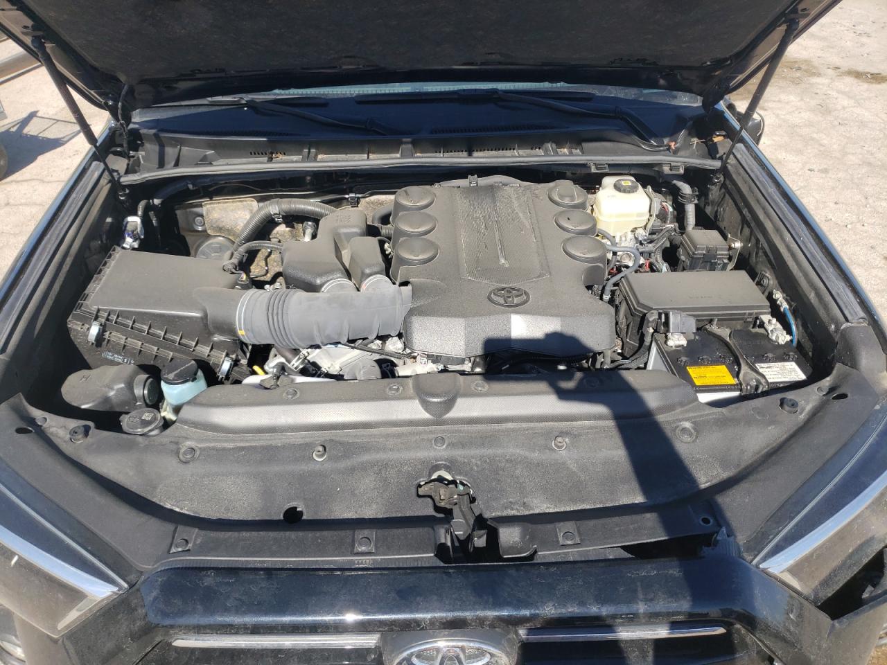 Photo 7 from auction – 2020 TOYOTA 4RUNNER SR with VIN JTEBU5JR3L5831017